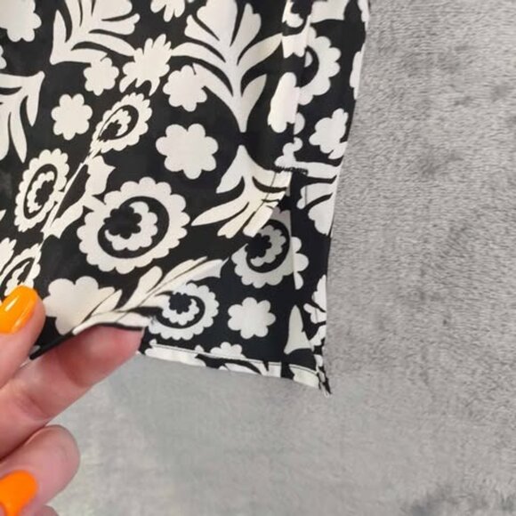 Elie Tahari Yellow Stretch Scoop Tank Top M/L Elevated Basics Layering Essential - Picture 5 of 10